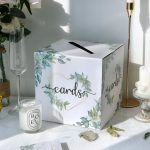 Tirelire mariage en bois pour les cartes de vœux