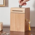 Tirelire en Bois élégante et pratique