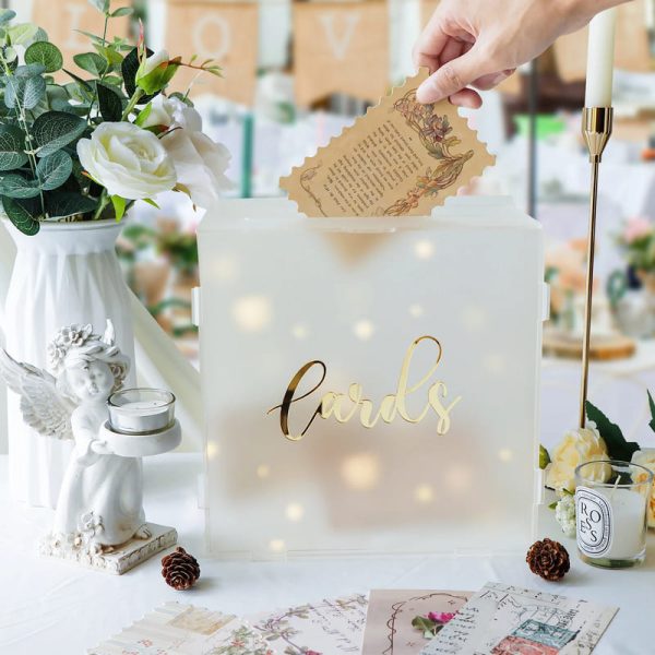 Décoration tirelire pour mariage, design raffiné et romantique