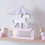 Grande tirelire en forme de licorne pour collection