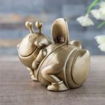 Tirelire originale abeille pour collection ou cadeau
