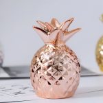 Tirelire ananas, objet de décoration pratique
