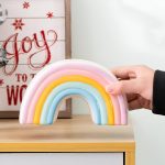 Tirelire enfantine design arc-en-ciel pour la collecte d'argent