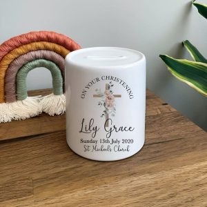 Tirelire personnalisée pour un baptême unique