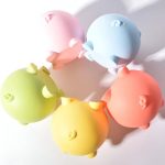 Tirelire cochon en différentes teintes
