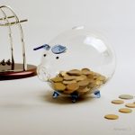 Cochon en verre pour économiser de l'argent