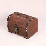 Tirelire Élégante en Bois