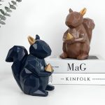 Tirelire animal écureuil, design ludique pour enfants