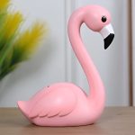 Tirelire mignonne en forme de flamant