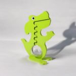 Tirelire géante en plastique transparent pour un look original