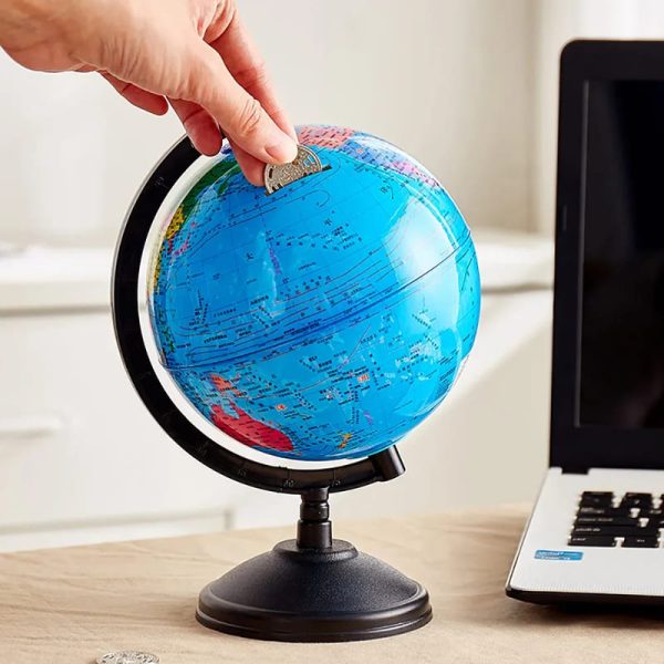 Tirelire globe terrestre pour collecter des pièces