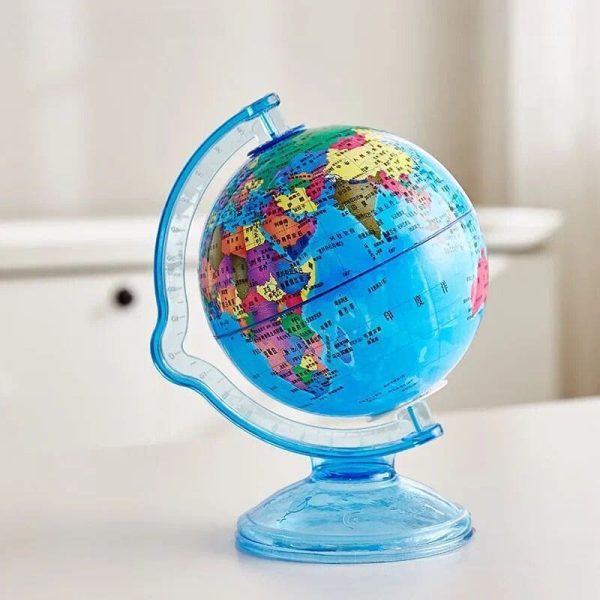 Tirelire globe terrestre : allier style et économies
