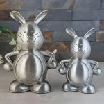 Tirelire lapin en métal décorative