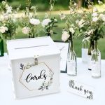 Accessoire de mariage champêtre : tirelire élégante