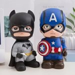 Tirelire Avengers avec designs de super-héros