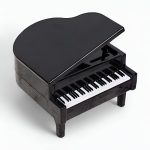 Tirelire piano, un accessoire fun pour la chambre d'enfant