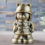 Tirelire Pompier pour enfants, design ludique et coloré