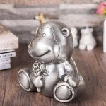 Tirelire Singe pratique pour petits budgets