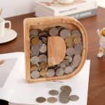 Tirelire design moderne et transparent