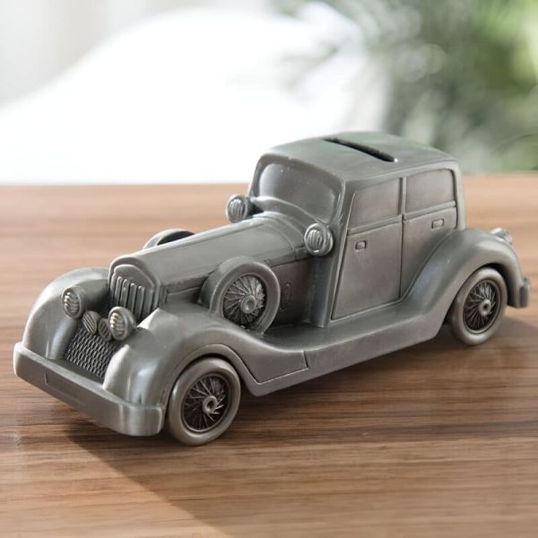 Tirelire voiture d'époque, un accessoire amusant